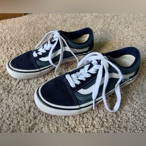 Vans Old-Skool Low Top Blue Lace-Up Shoes